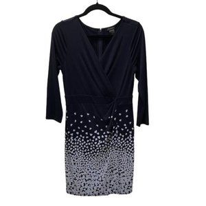 Ann Taylor size 4 black and white gradient floral long sleeve cross chest detail